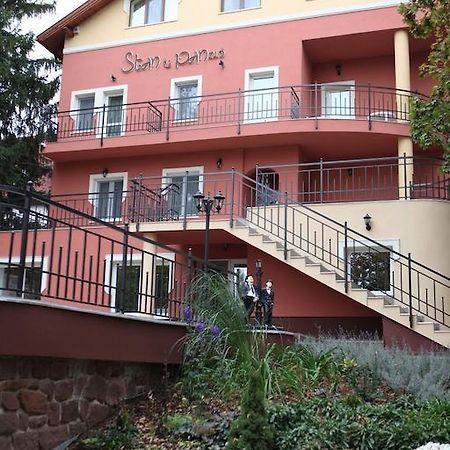Stan Es Panzio Bed & Breakfast Balatonalmádi Екстериор снимка